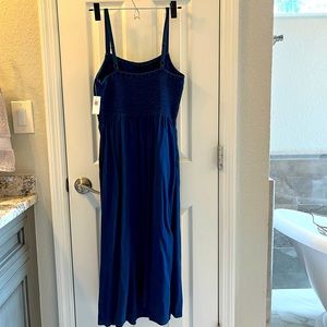 Old Navy Smocked MIDI Dress Dark Blue Chambray Small NWT 100% Lyocell